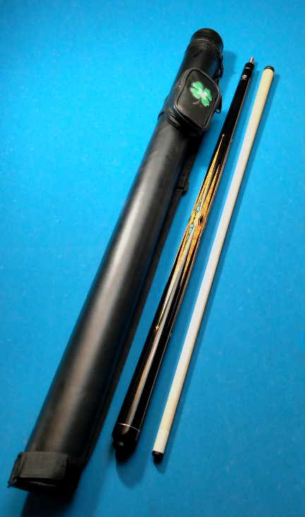 Lucky by McDermott L38 Pool Cue – Includes McDermott Hard Case
