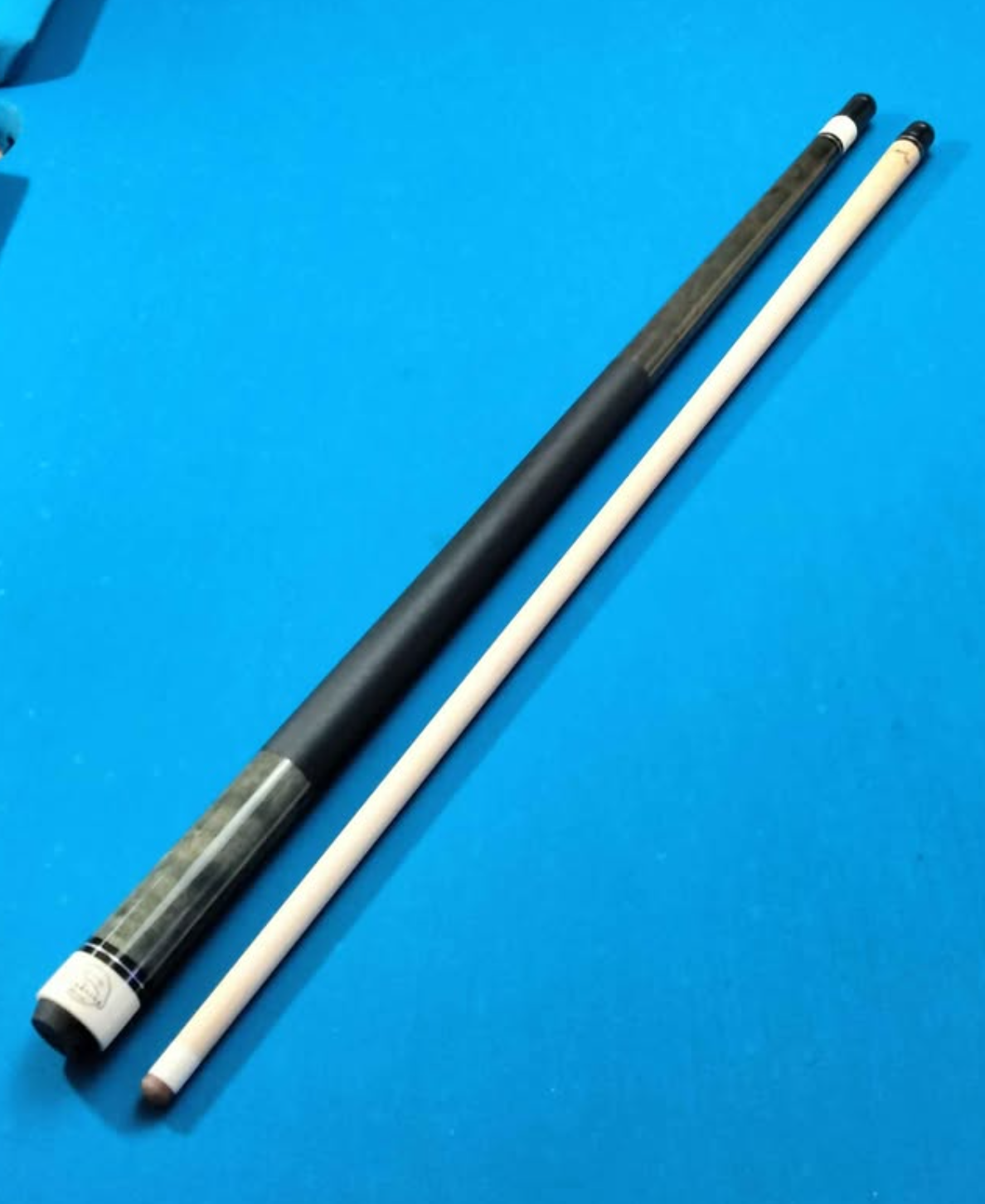Champion ST14 Pool Cue – Smokey Grey | 12.5mm Pro Taper Shaft