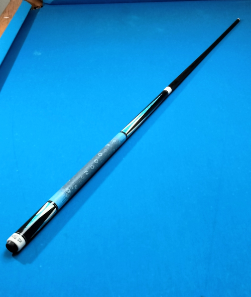 Champion H3 Carbon Fiber Pool Cue | 12.4mm Uni-Loc | Tiger Tip