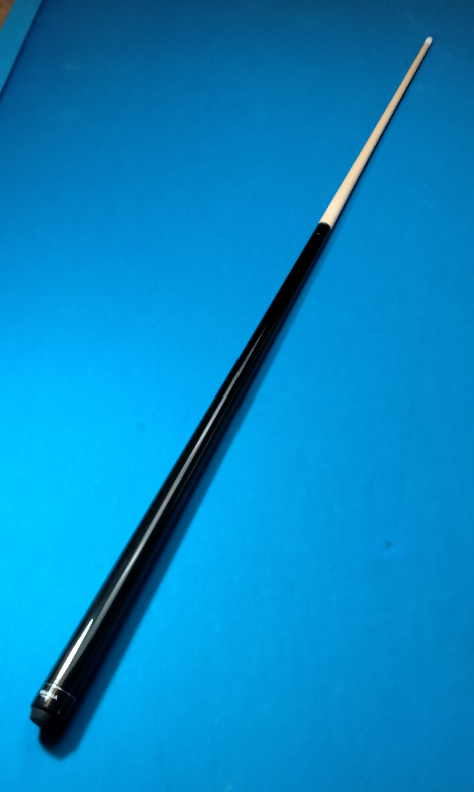 Valhalla by Viking VA101 Pool Cue – 21oz, Maple Shaft, Used Like New