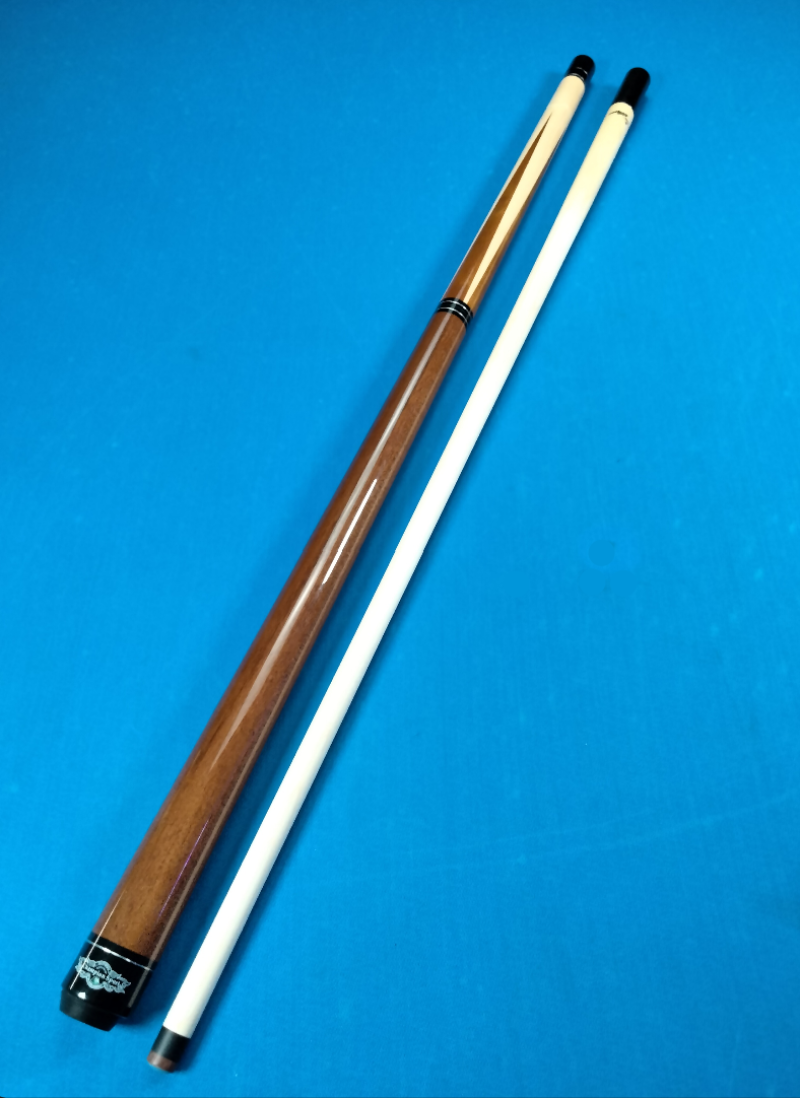 Champion Hercules Jump & Break Cue