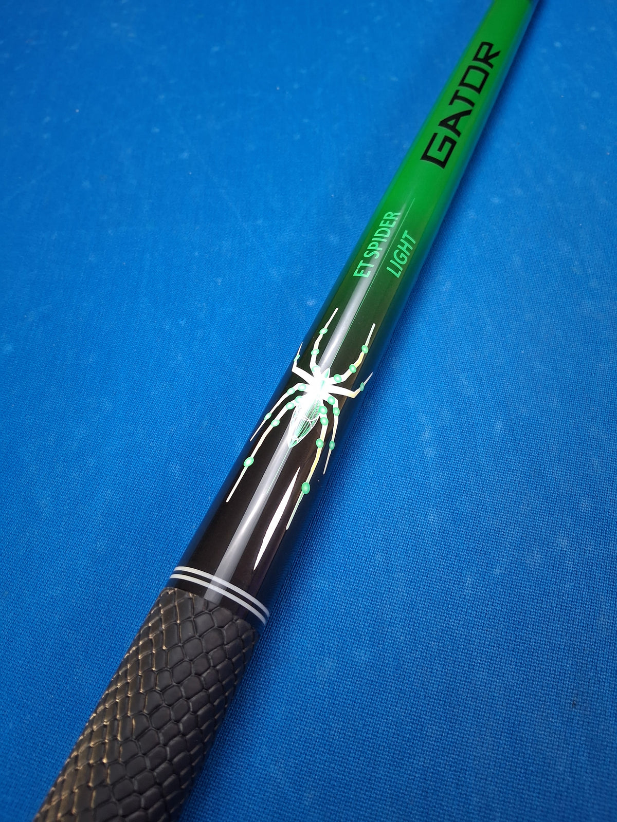 Champion Green Spider Pool Cue / Radial Joint