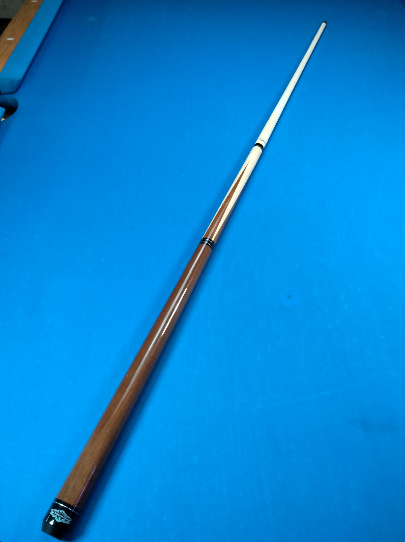 Champion Hercules Jump & Break Cue