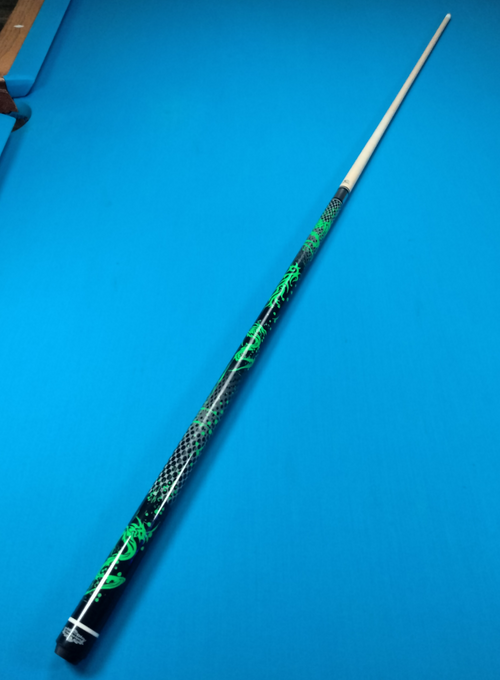 Champion DL3 -Green Dragon Pool Cue
