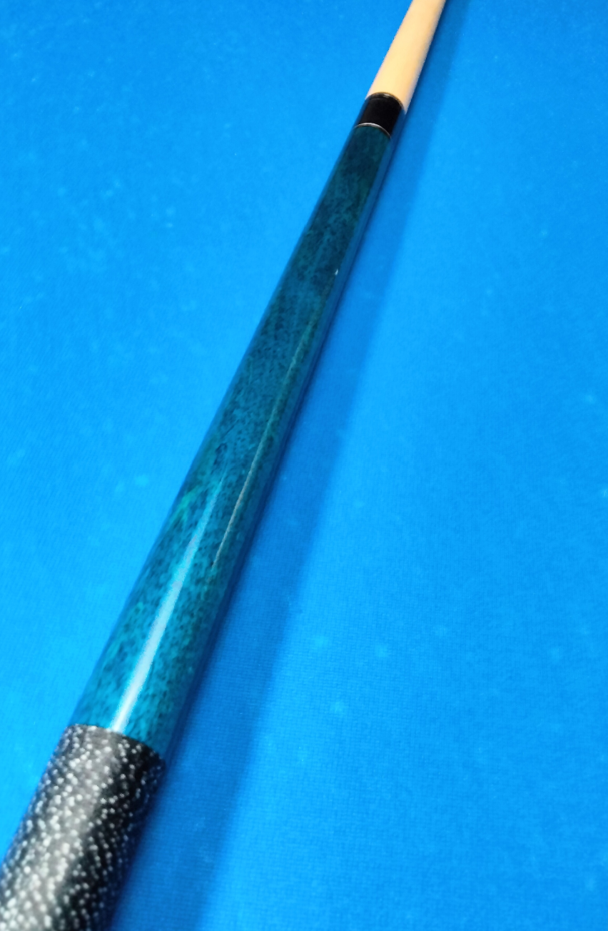 Valhalla by Viking VA113 Pool Cue – 21oz, Irish Linen Wrap, Used Like New