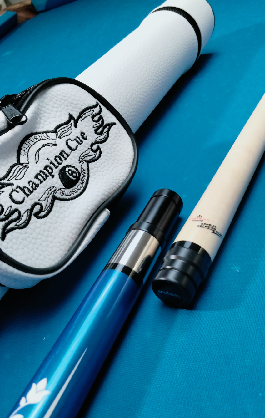 Champion SC-9 White & Blue Pool Cue 12mm – Hard Case, Joint Protectors & Glove Included