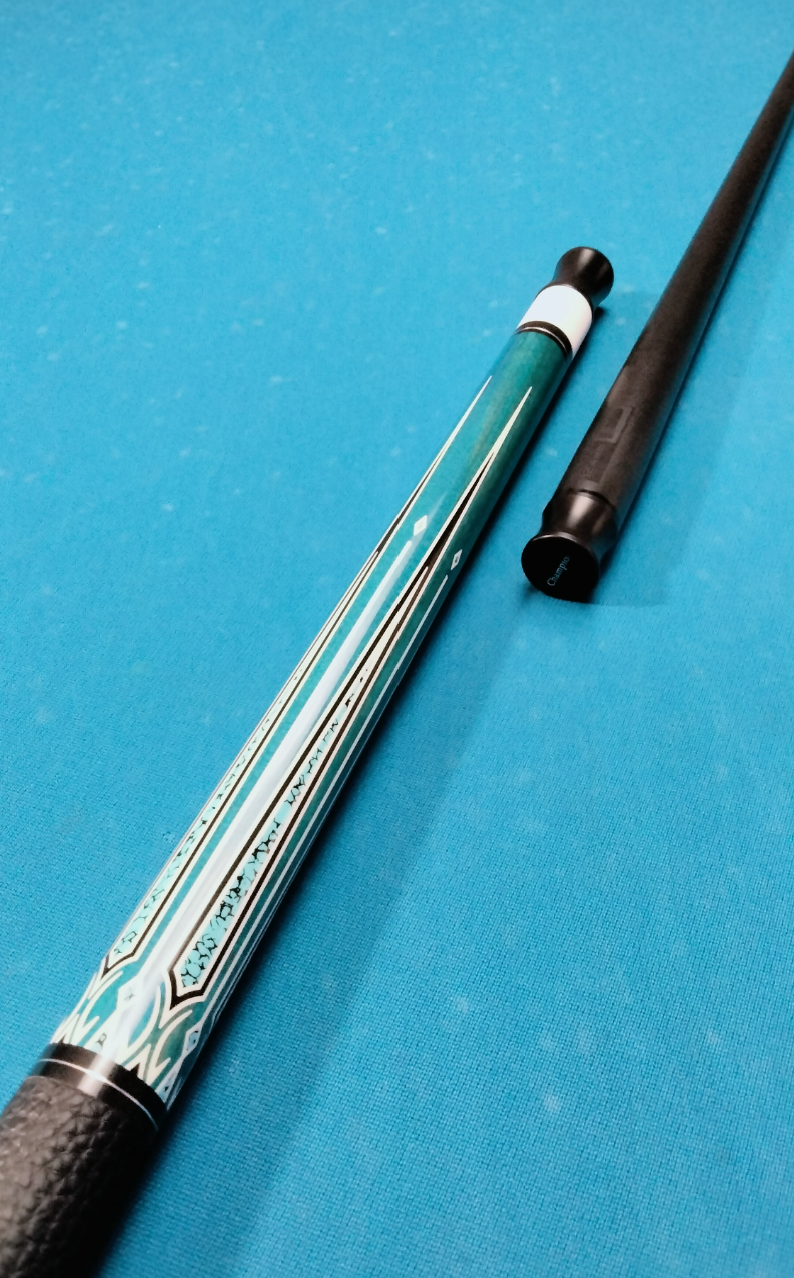 Champion 9-A5 Carbon Fiber 12.4mm Uni-Loc Pool Cue
