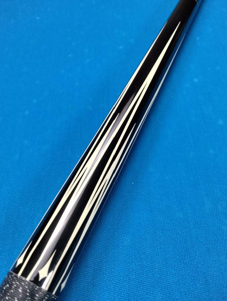Valhalla by Viking VA301 Pool Cue