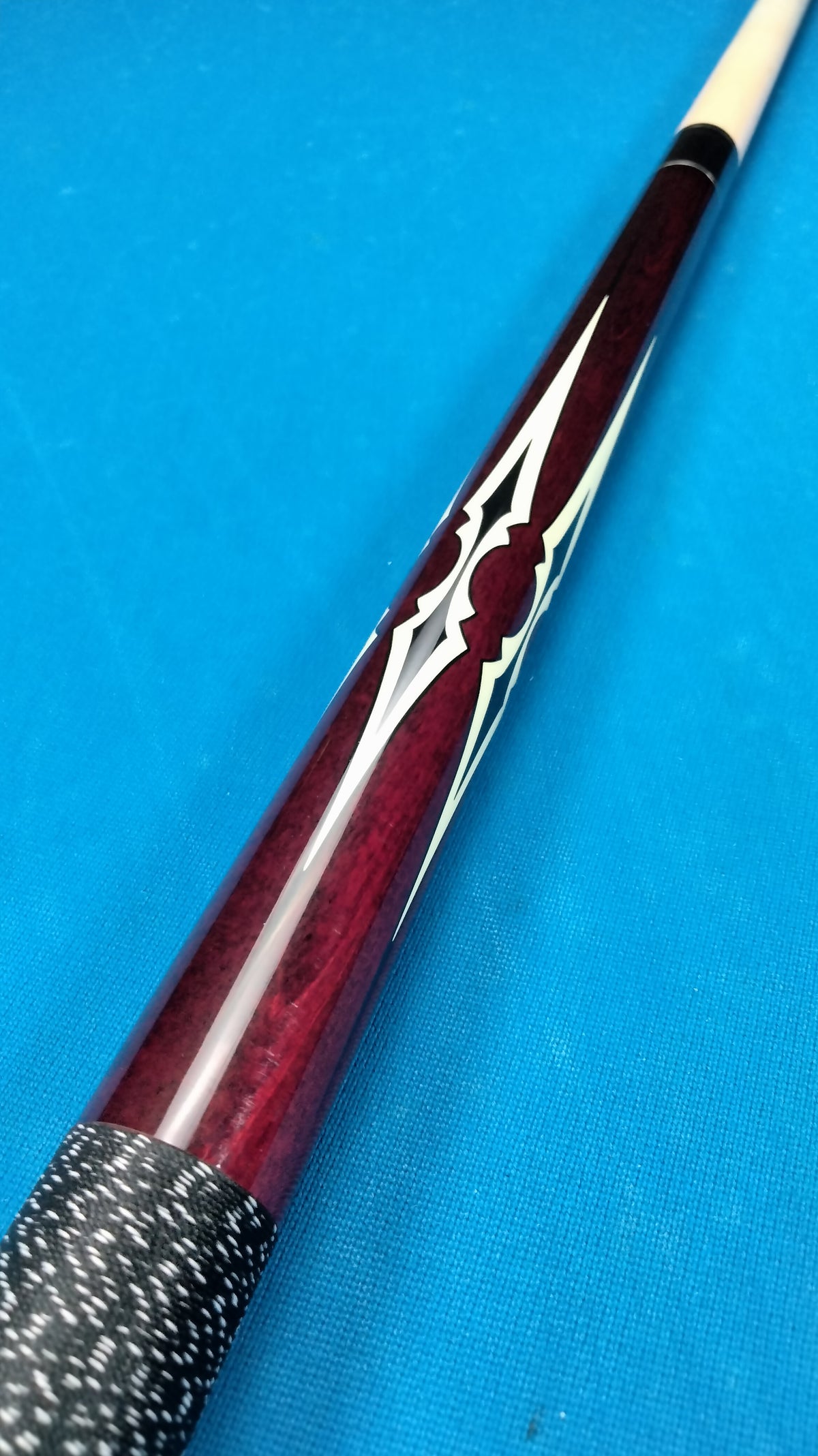 Valhalla by Viking VA232 Pool Cue