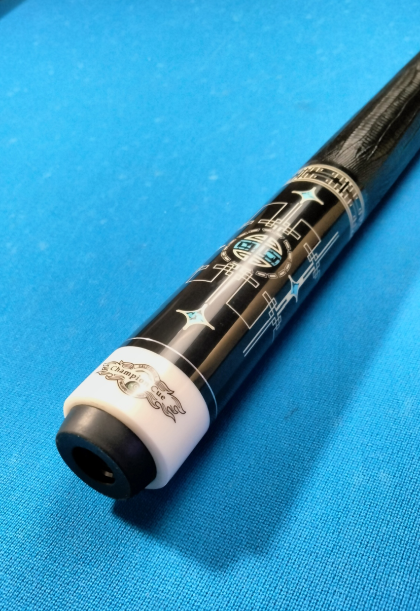 Champion Gator KL9 12.4mm Carbon Fiber Pool Cue – Uni-Loc Joint