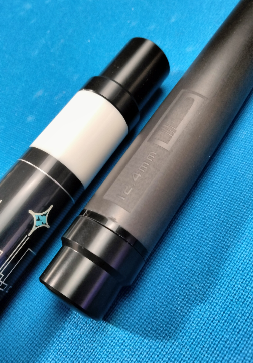 Champion Gator KL9 12.4mm Carbon Fiber Pool Cue – Uni-Loc Joint