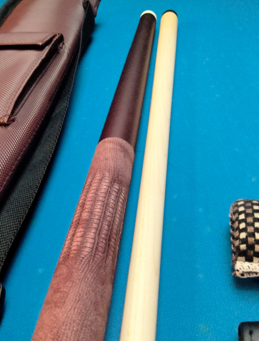 Rage Max Special Edition Billiard Cue Kit