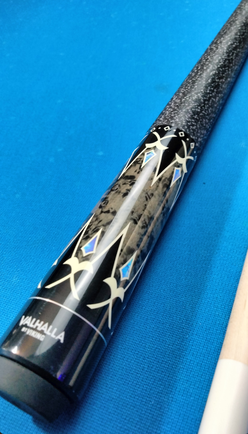 Valhalla by Viking VA503 Pool Cue (Used - Like New)